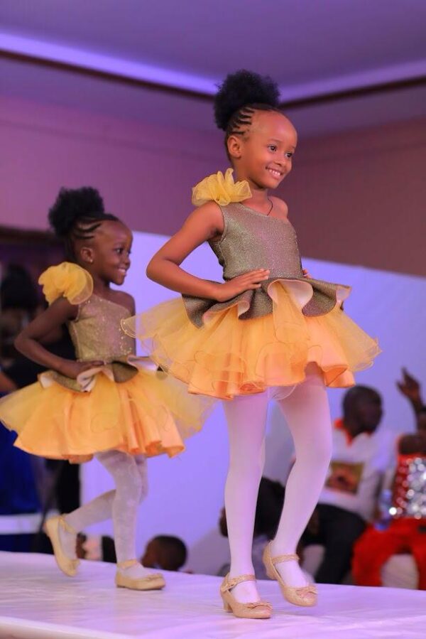 Ballet class - Image 3